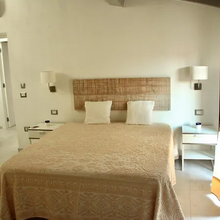 Sardegna Meravigliosa Oda ve Kahvaltı Villamassargia